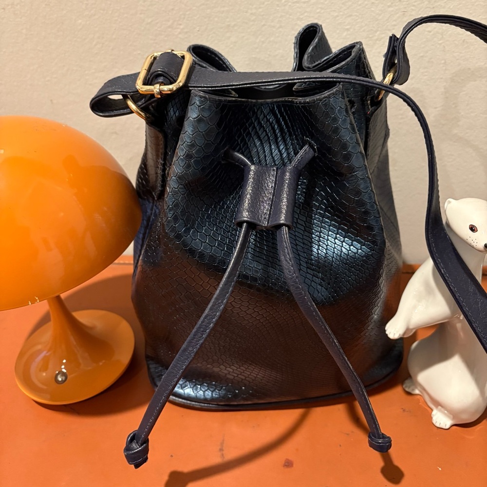 Retro Python Snake Croc Embossed Blue Metallic Bucket Bag Designer Style - Picture 2 of 9